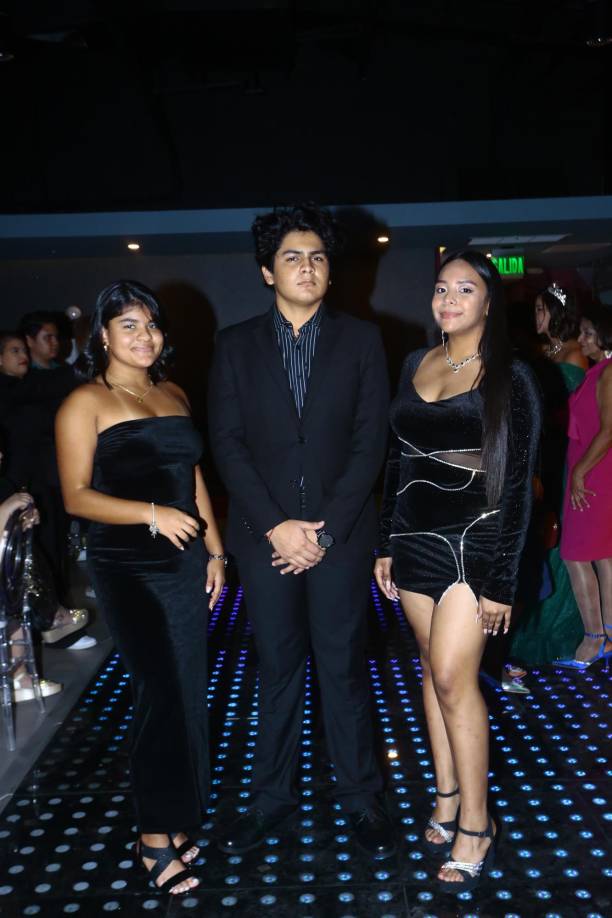 Vanessa López, Julio Rodríguez y Nataly Mejía