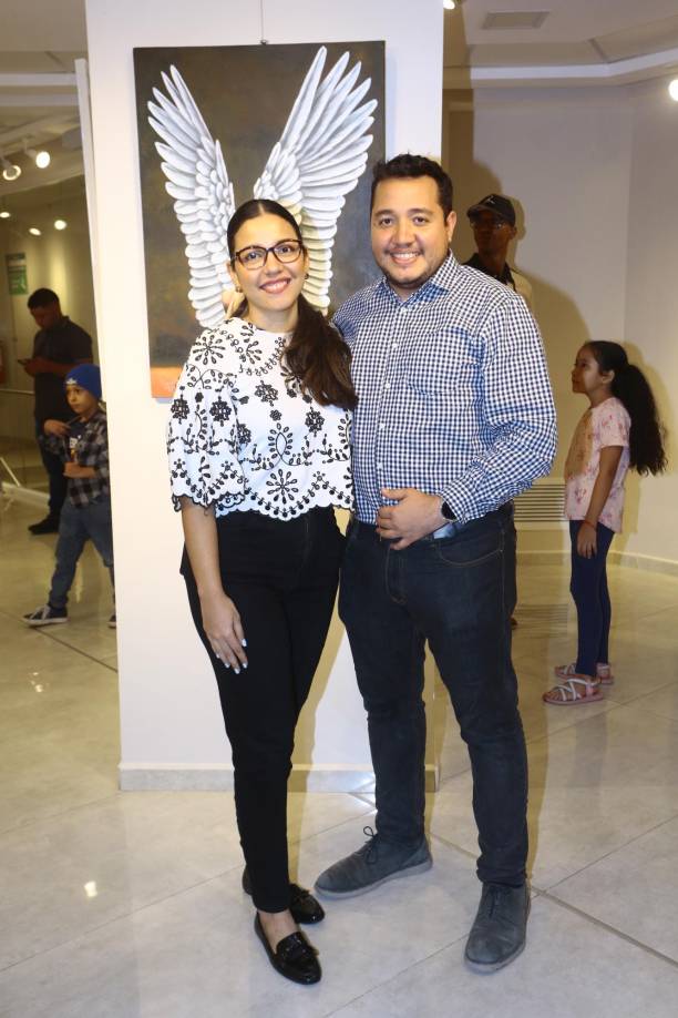 Katherine Carbajal y Leonel Cruz