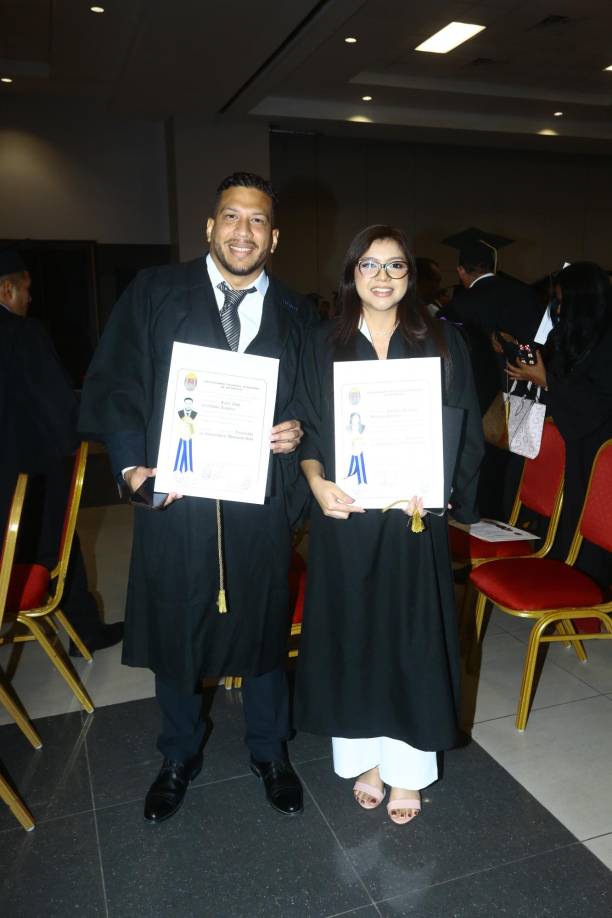 Farel Escalante y Jennifer Martínez