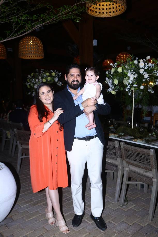 Daniela, Horacio y Aitana Ruiz