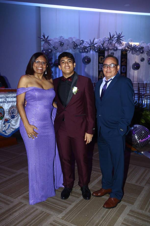 Anavel Gómez, Andrés Matute y Héctor Matute