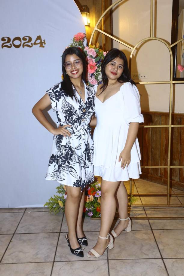 Alison Ávalo y Cindy Barnica