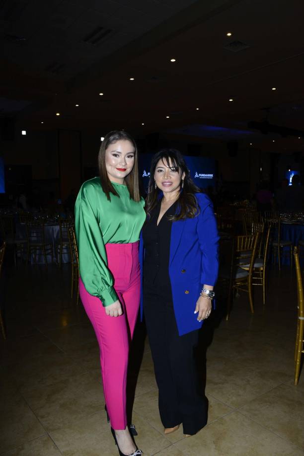 Katherine Padilla y Gilma Gómez
