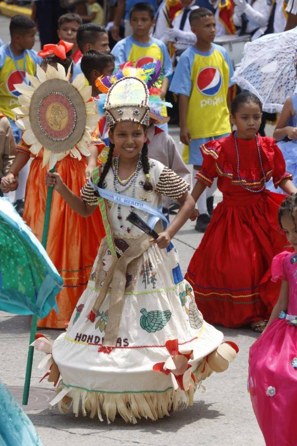 Las Indias Bonitas no podían faltar en El Progreso.