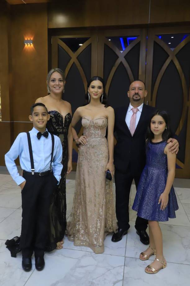 Prom Night de los seniors de la Kiddy Kat &amp; Morazzanni