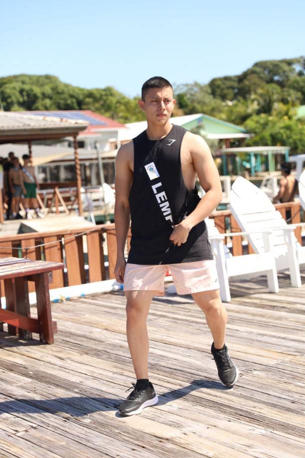 Este concurso brinda una beca universitaria en la Universidad Politécnica de Honduras al ganador, asimismo, sesenta mil lempiras en premios y mil dólares para realizar proyecto de ayuda humanitaria.