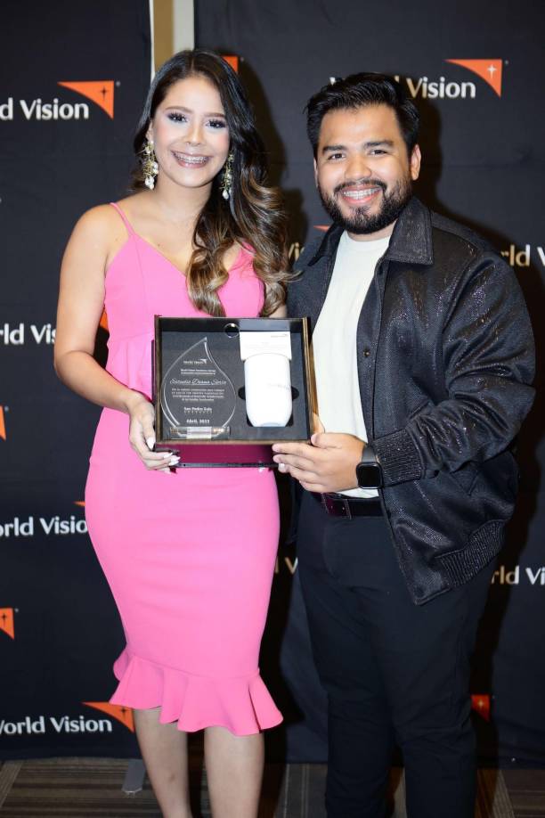 Diana Sorto y Alex Luque