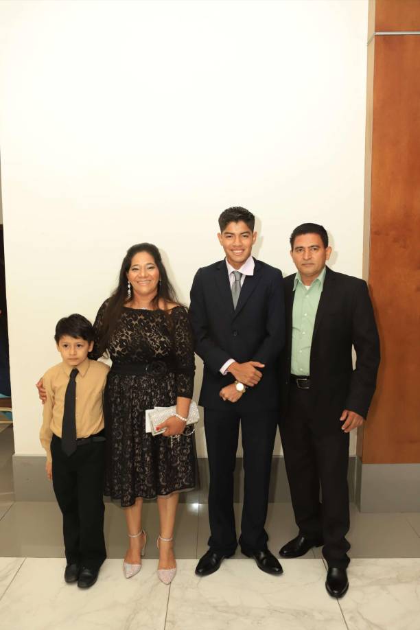 Juan Godoy, Virginia Oseguera, Johan Valladares y Otilio Godoy