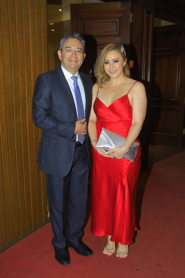 Juan Ramón Valladares y Yamaleth Mata