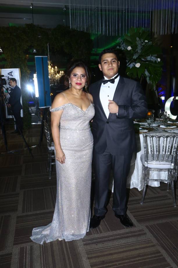 Daisy Zepeda y Jared López