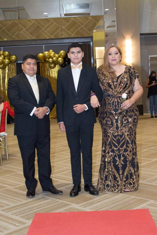 Gerson Cruz, Emiliano Cruz y Daysi Santos