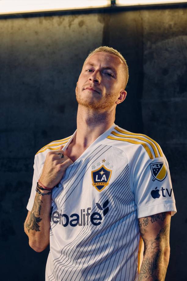 OFICIAL / Tras dejar el Borussia Dortmund como agente libre, el LA Galaxy de la MLS anunció este jueves el fichaje del alemán Marco Reus con un contrato de dos años y medio de duración.