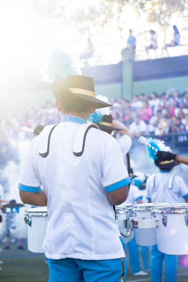Banda del JTR lleva el ritmo catracho a Barcelona