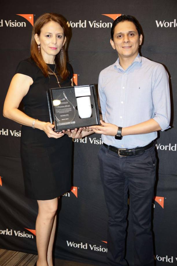 Candy Marroquín y Walter Figueroa