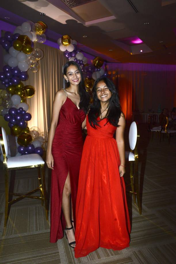 Abby Guzmán y Melany García