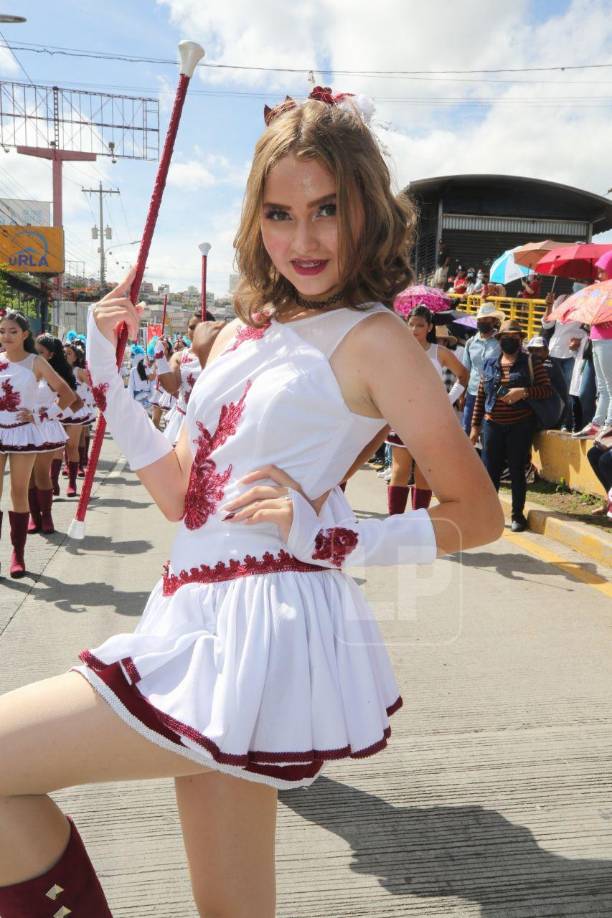 Palillona del Instituto Evangélico Bereca. Fotografías: La Prensa.