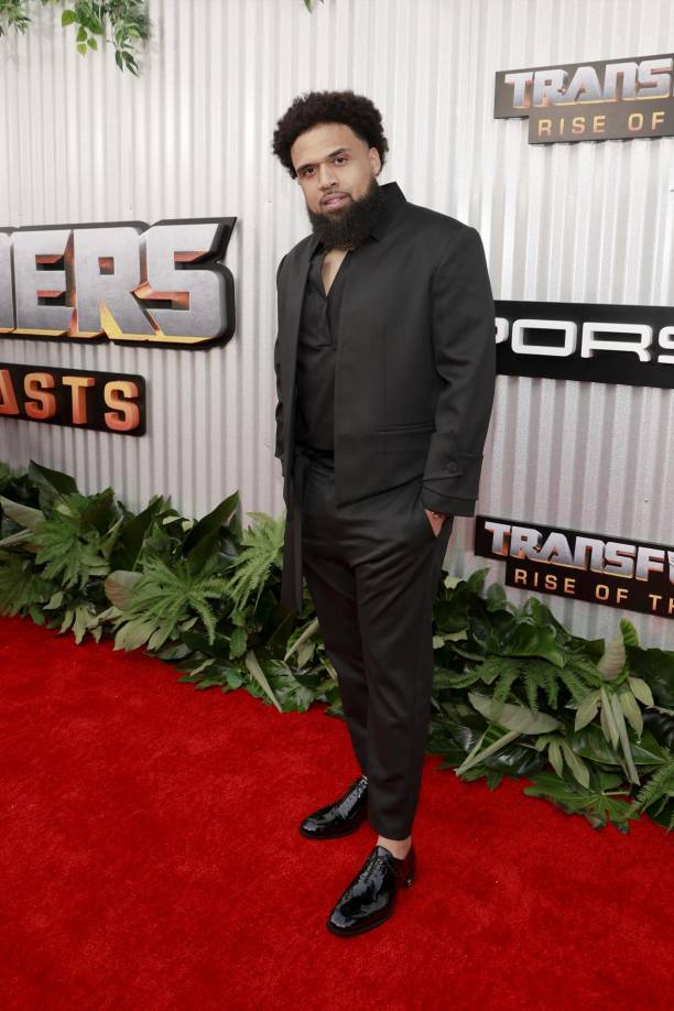 Steven Caple Jr. dirige “Transformers El despertar de las bestias”: “No sentí presión al recoger el legado de Michael Bay”, declaró.