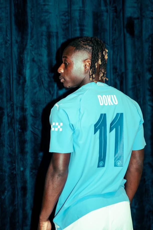Doku, de 21 años, es el tercer fichaje del City en este mercado veraniego, tras los de Mateo Kovacic y Josko Gvardiol. En total, en esta ventana de fichajes el City se ha gastado unos 180 millones de euros.