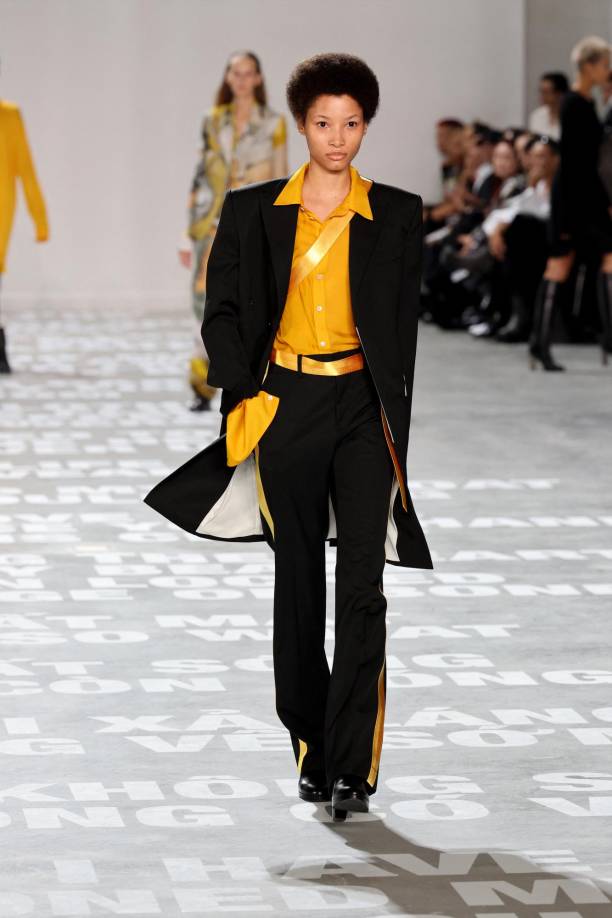 NEW YORK, NEW YORK - SEPTEMBER 08: A model walks the runway at the Helmut Lang fashion show during New York Fashion Week - September 2023: The Shows on September 08, 2023 in New York City. Cindy Ord/Getty Images/AFP (Photo by Cindy Ord / GETTY IMAGES NORTH AMERICA / Getty Images via AFP)