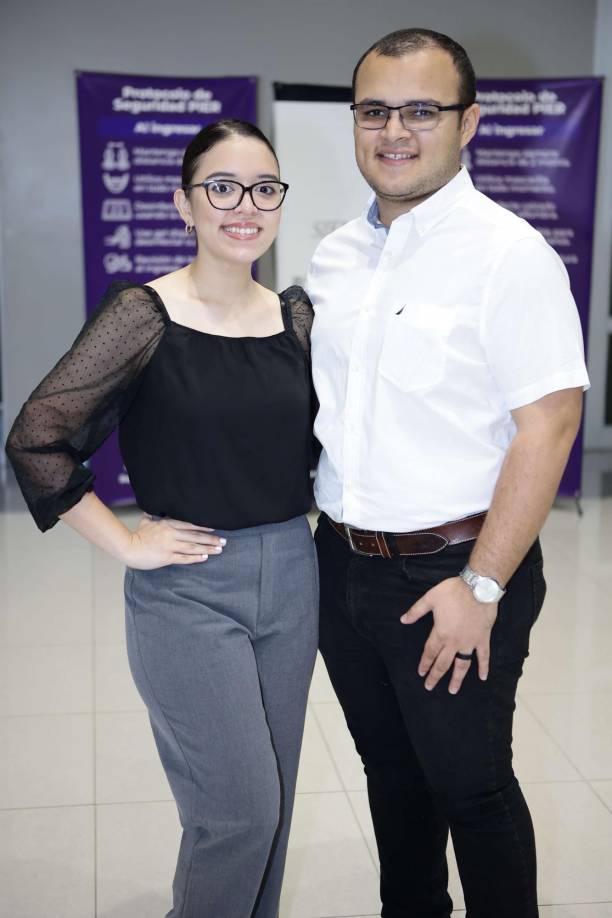 Patricia Pavón y Robert Jones