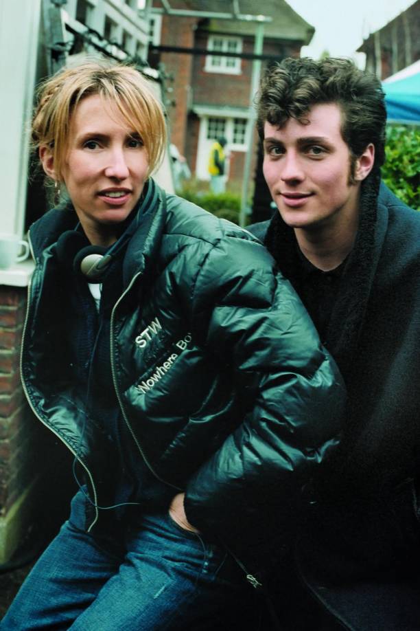 En 2008, Sam estaba en medio de su primer divorcio con el galerista Jay Joplin, con quien se había casado en 1997 y tuvieron dos hijas,Angélica y Jessie. Aaron y Sam anunciaron su compromiso en la premier de Nowhere Boy en octubre de 2009 y se casaron después en 2012. Aaron y Sam también tienen dos hijas: Wylda, de 14 años y Romy, de 12.