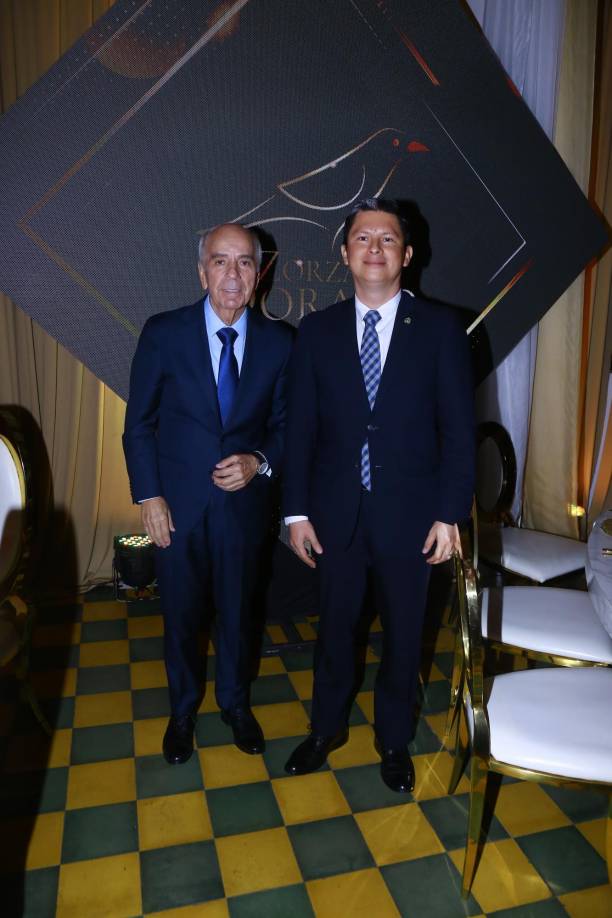 Maurizio Chiovelli y Jairo David 