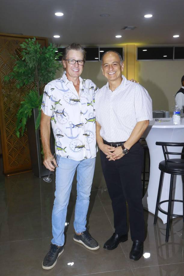 David Berkeley y Jason Hawit