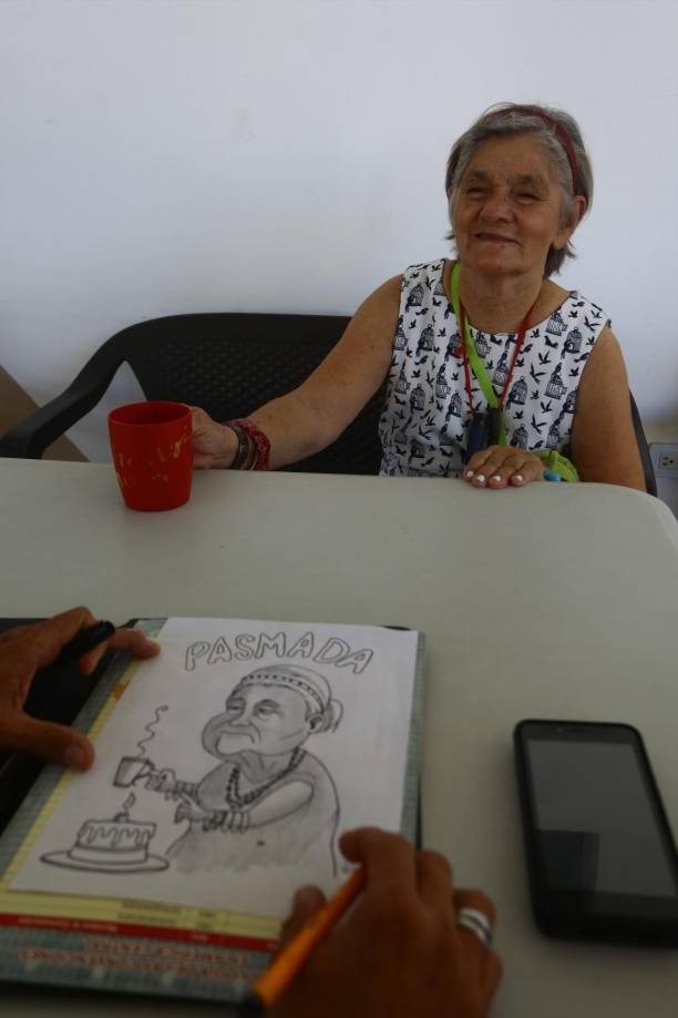 Tony, como lo llaman de cariño sus pacientes, relató a LA PRENSA que desde niño demostró tener habilidad para dibujar, pero que siempre se inclinó por la caricatura porque le permitía expresar “más con un dibujo que con mil palabras”.