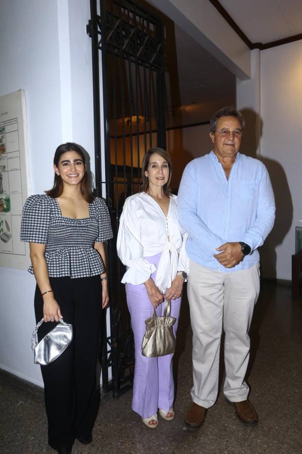 Natalia Larach, Susy y Harry Panting