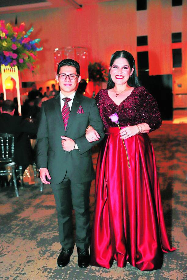 Gerardo Hasbum y Hena Bonilla.