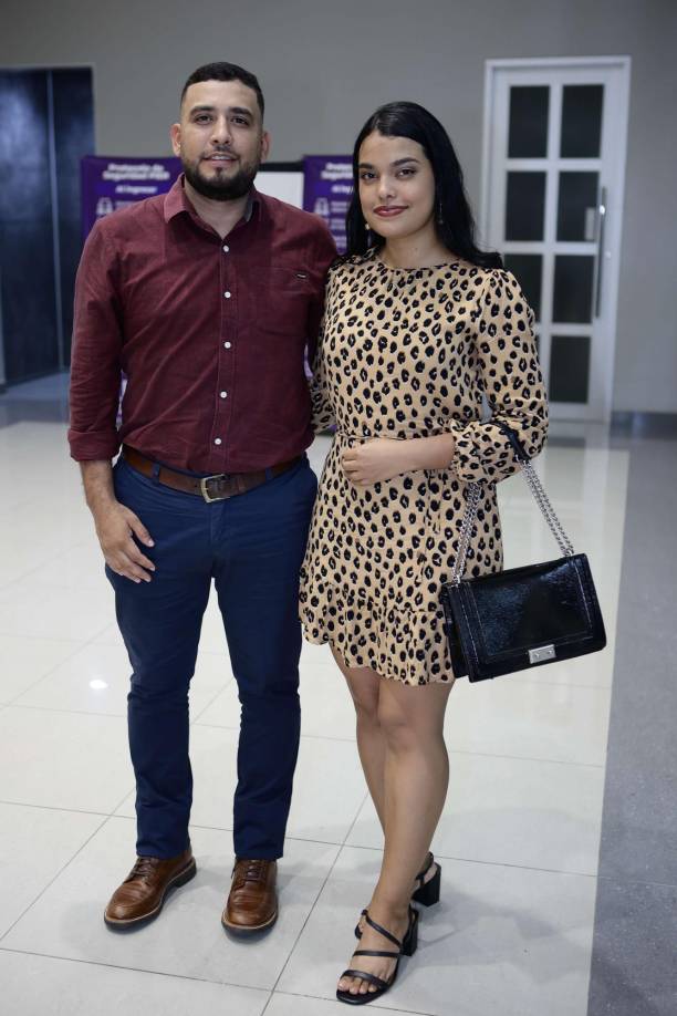 Víctor y Nadia Martínez