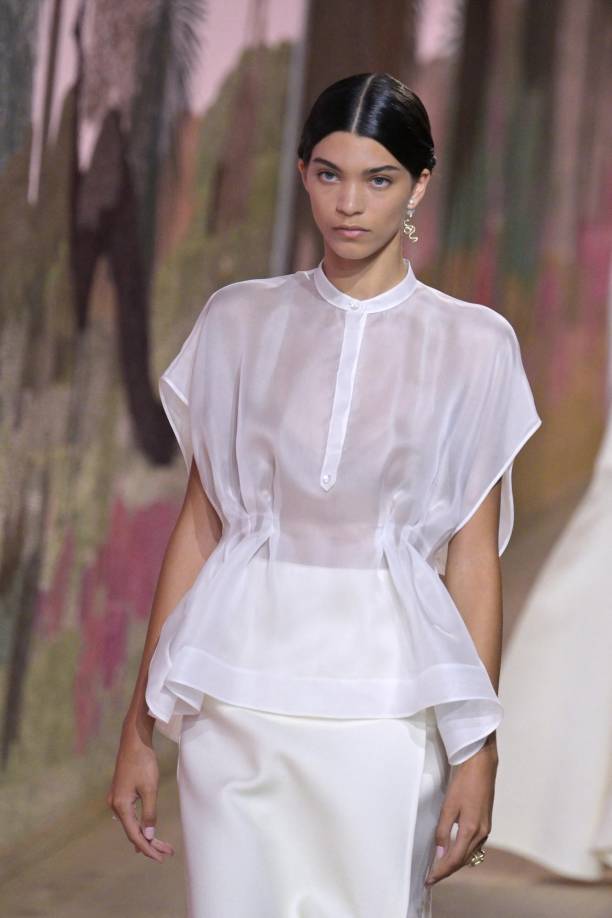 Christian Dior, Women’s Haute-Couture Fall/Winter 2023/2024.