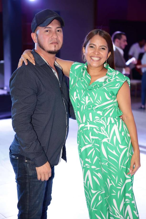 Ely Vallejo y Sully Cálix