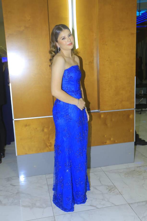 Escuela Santa María del Valle celebra su “Grad Night 2023”