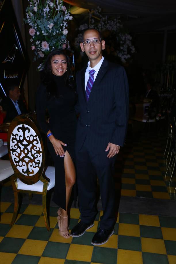 Sandy y Carlos Sandoval