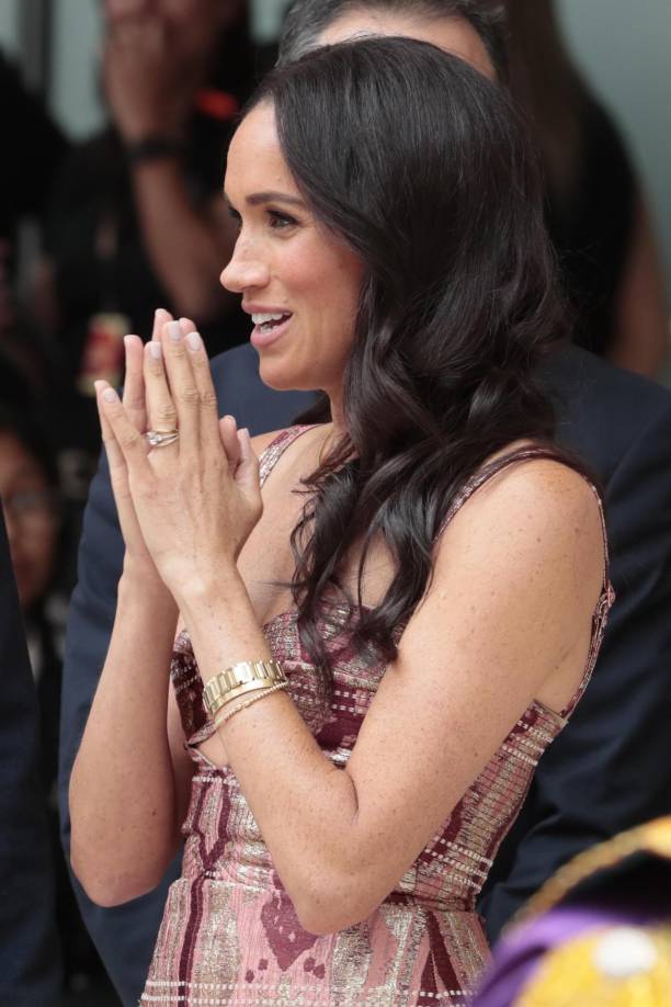 “Pensé: ‘Esta es una mujer [Meghan Markle] que merece visitar nuestro país y compartir su historia”, dijo Márquez en una conferencia de prensa.