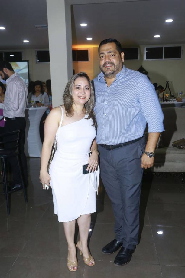 Odely Fajardo y Gerardo Mejía