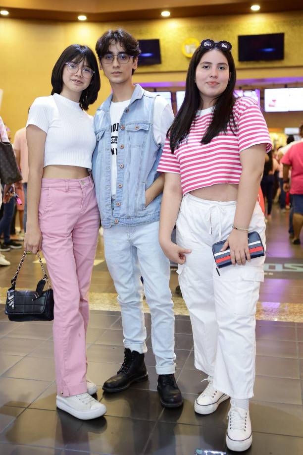 ¡Locura rosa! Así se lucen los sampedranos por estreno de Barbie