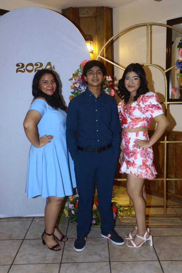 Elízabeth Moya, Derek Bono y Amy Díaz