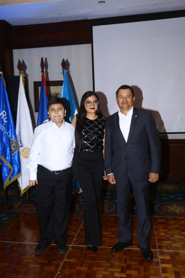 Martin Jr., Alba Luz y Martin Palma