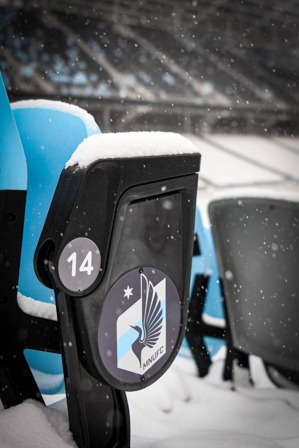 En el estadio han decidido proporcionar calentadores de manos gratuitos para todos los aficionados que acudan a ver el EUA vs Honduras.