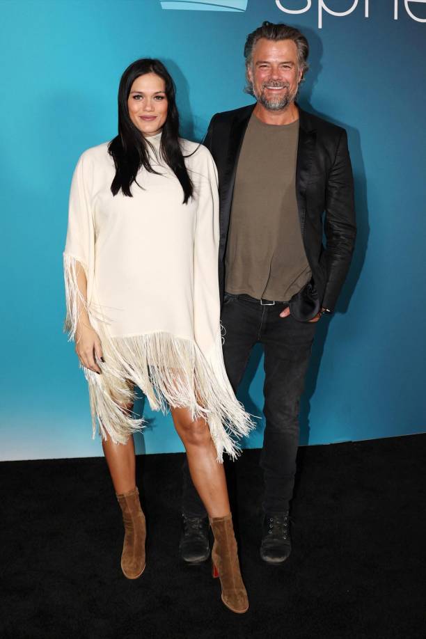 El actor Josh Duhamel y su esposa, la modelo Audra Mari.