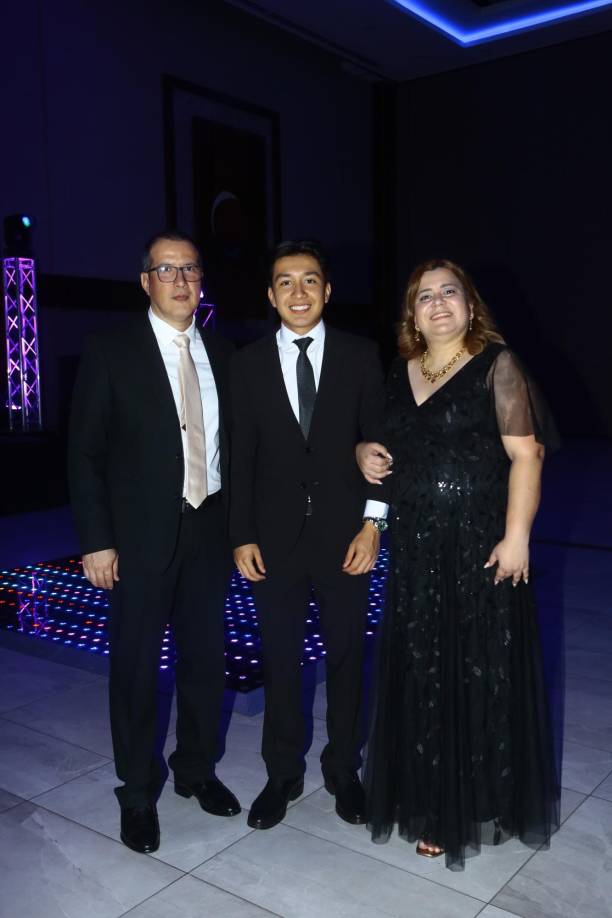 Francisco Silva, Francisco Silva Jr, y Nury Castillo