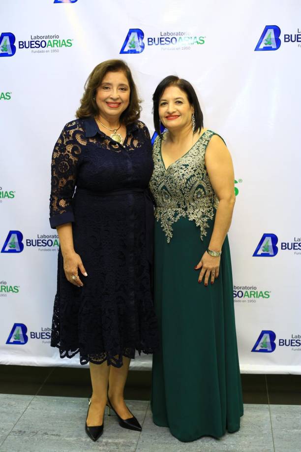Miriam de Espinal y María Escobar