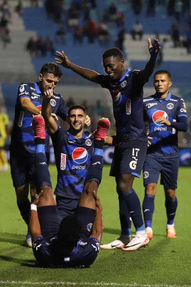 La secuenca de la celebración de Motagua con el gol de Lucas Campana.