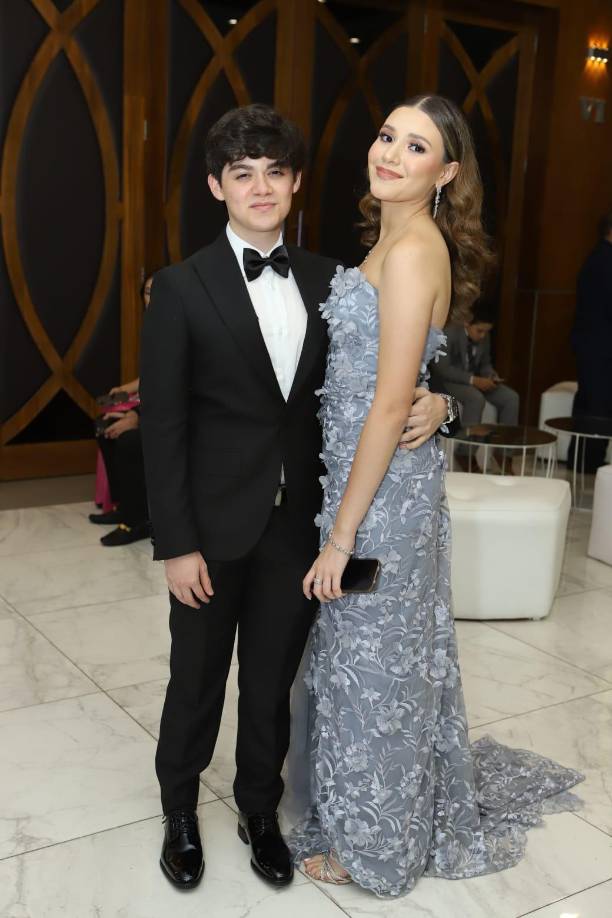 Thomas Brown y Alejandra Cevallos