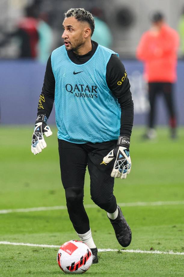 También se espera para la titularidad del partido amistoso al guardameta tico, Keylor Navas.