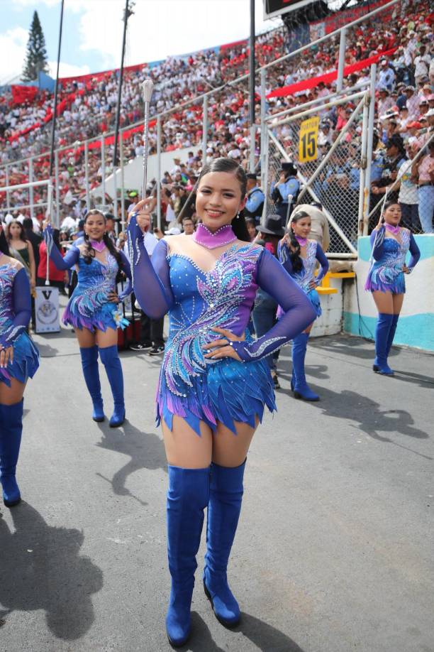 La participación de sus palillonas y la banda de guerra son de las más esperadas por quienes disfrutan de los desfiles en Tegucigalpa. 