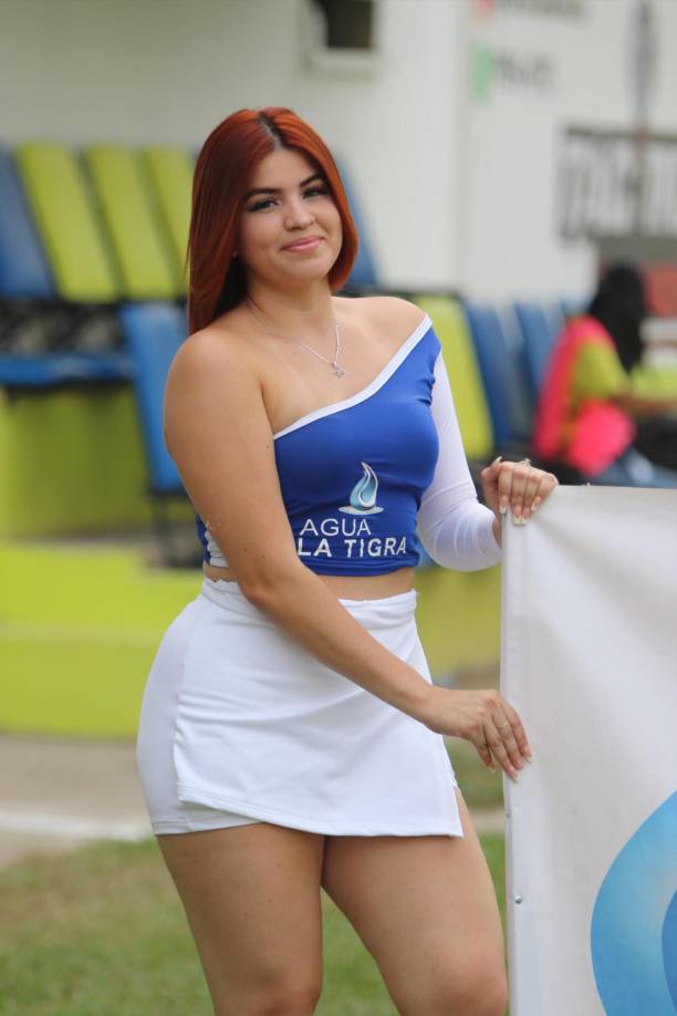 La belleza estuvo presente en el recinto que esperaba un espectáculo por parte de los equipos.