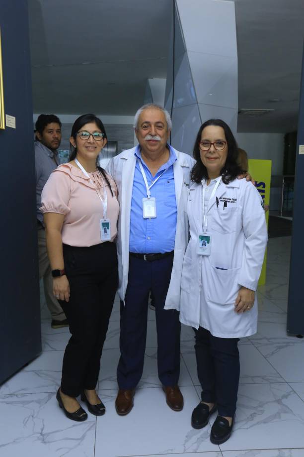 Carla Mejía, Rudy Cruz y María Elena Zacarías